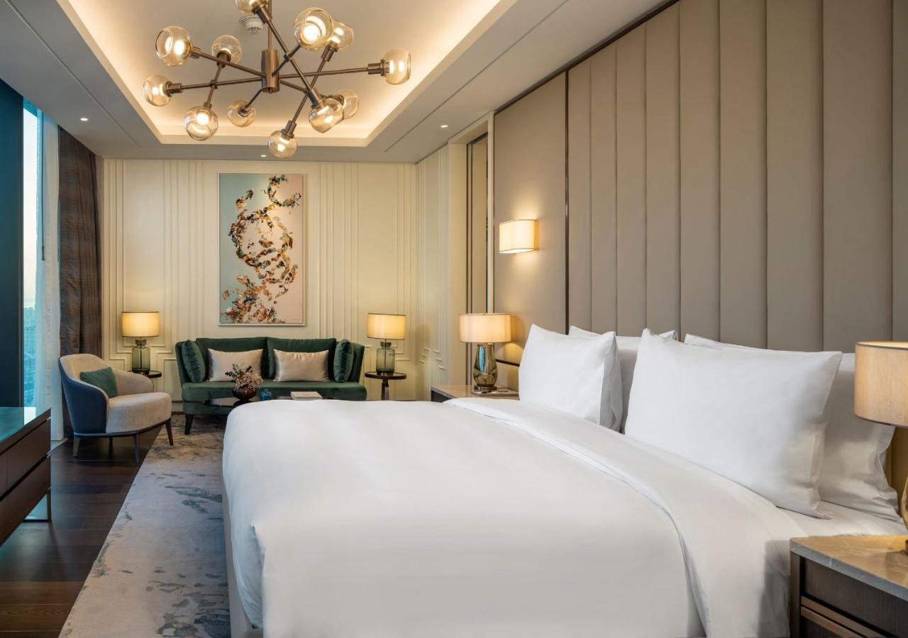 Address Istanbul Hotel Luaran gambar A bedroom at the hotel